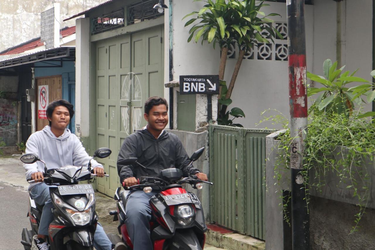 Yogyakarta Bnb Malioboro Exteriör bild